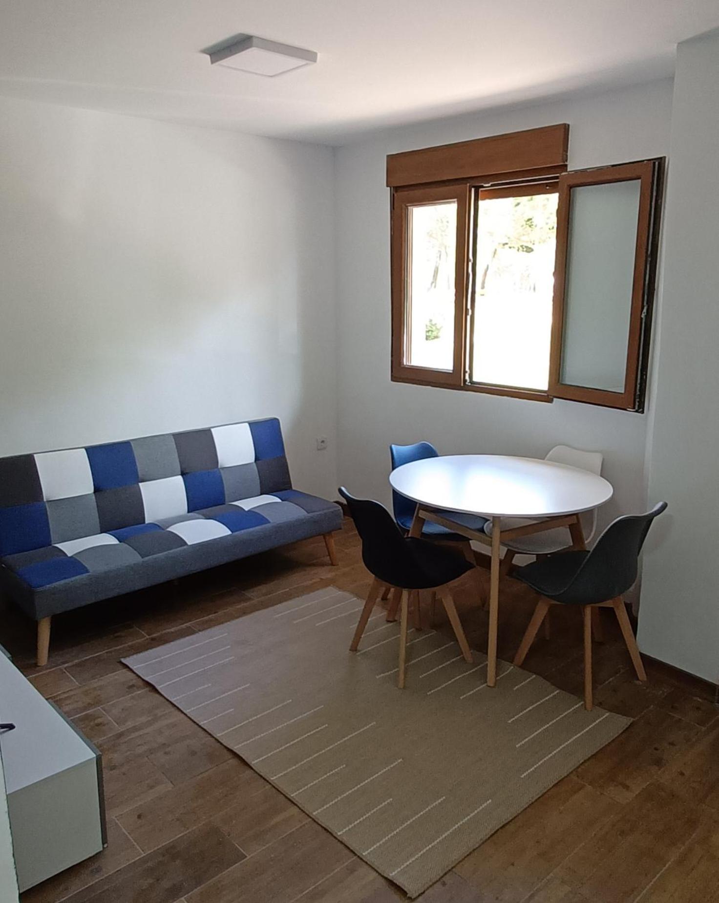 Apartamento Puente Romano Apartment Salamanca Luaran gambar